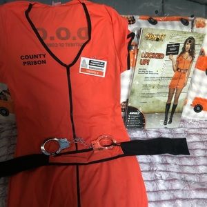 Women’s prison Halloween costume